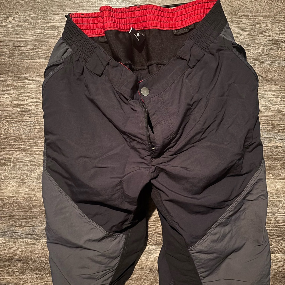 Endura mountain bike shorts